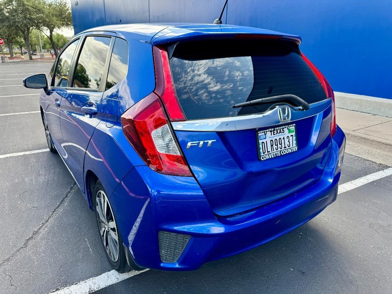 Honda Fit EX Vehicle Full-screen Gallery Image 10