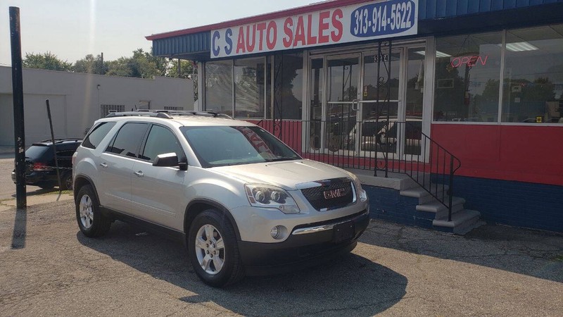 GMC Acadia Vehicle Full-screen Gallery Image 02