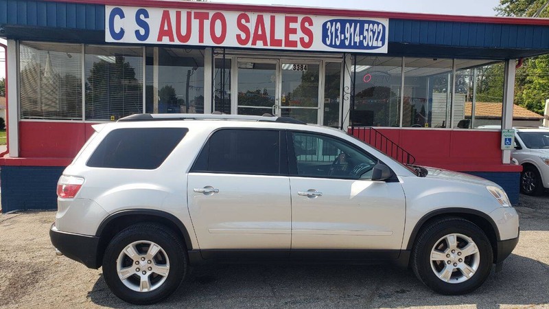 GMC Acadia Vehicle Full-screen Gallery Image 03
