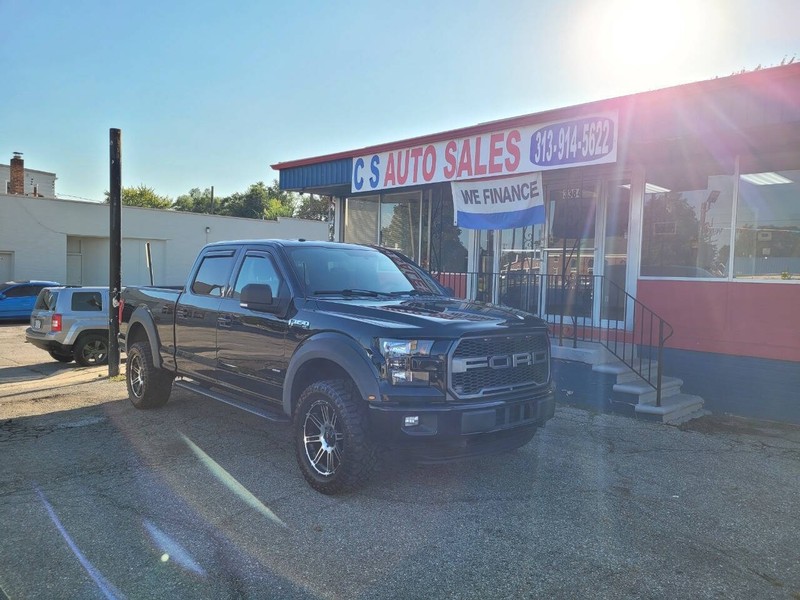 Ford F-150 Vehicle Full-screen Gallery Image 02