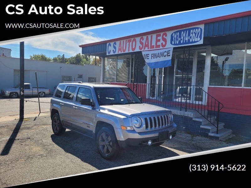 Jeep Patriot Vehicle Full-screen Gallery Image 01