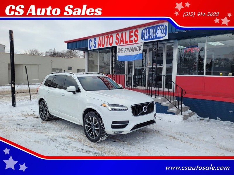 Volvo XC90 Vehicle Full-screen Gallery Image 01