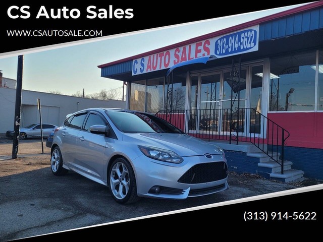 more details - ford focus hatchback