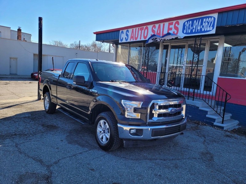 Ford F-150 Vehicle Full-screen Gallery Image 02