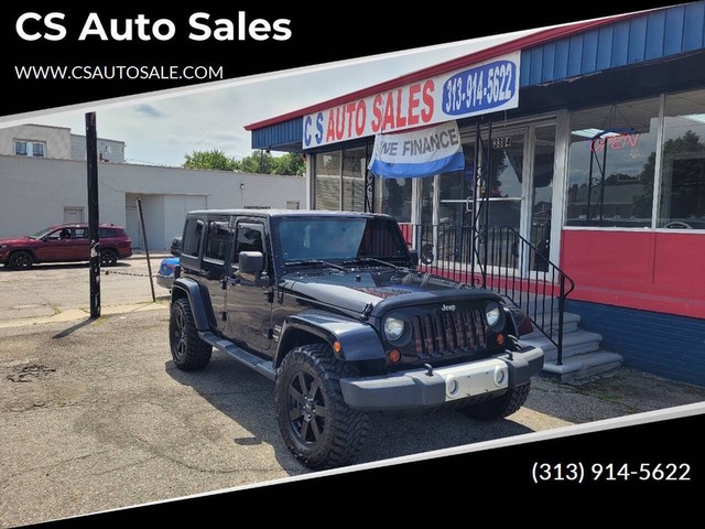 more details - jeep wrangler unlimited