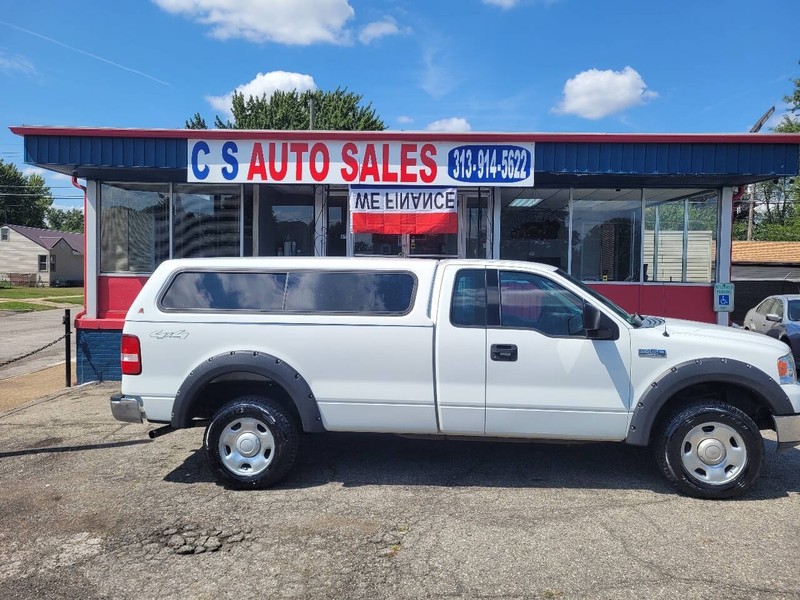 Ford F-150 Vehicle Full-screen Gallery Image 03