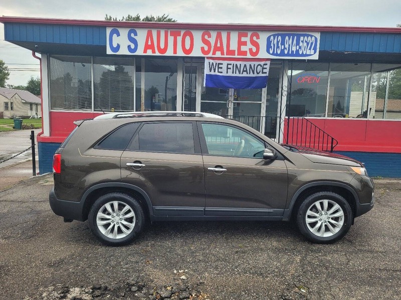 Kia Sorento Vehicle Full-screen Gallery Image 03