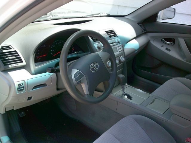 Toyota Camry Vehicle Image 05