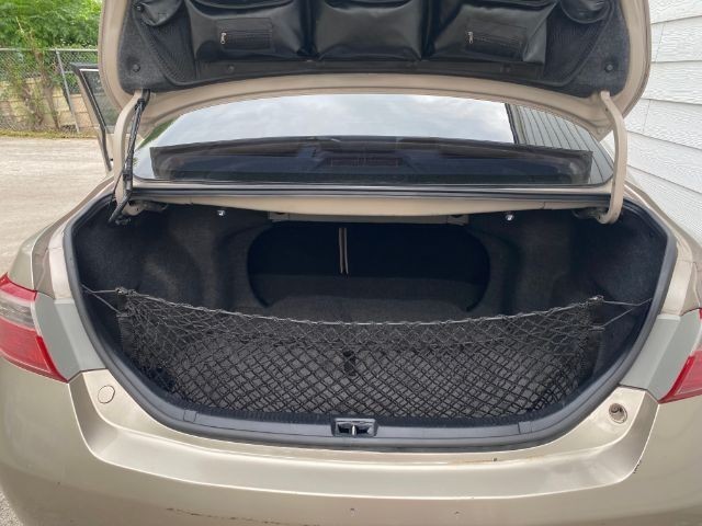 Toyota Camry Vehicle Image 07