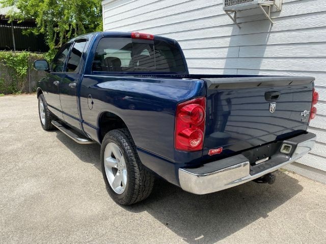 Dodge Ram 1500 Vehicle Image 03