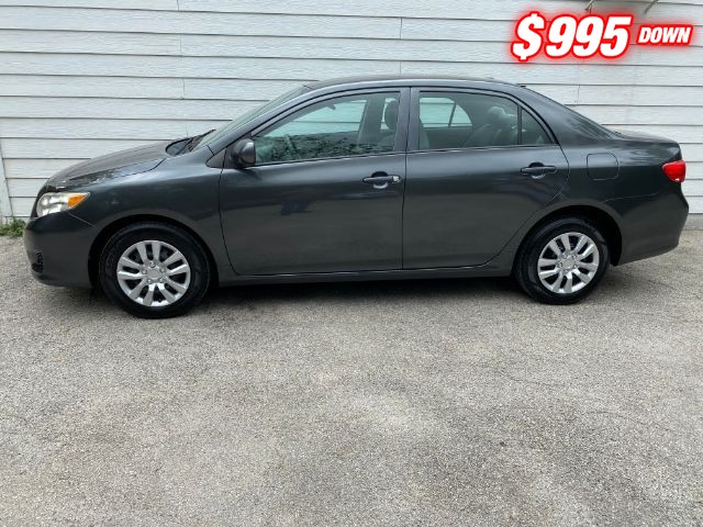 Toyota Corolla Vehicle Image 02