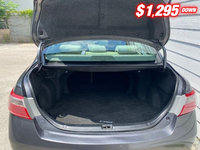 Toyota Camry Vehicle Image 07