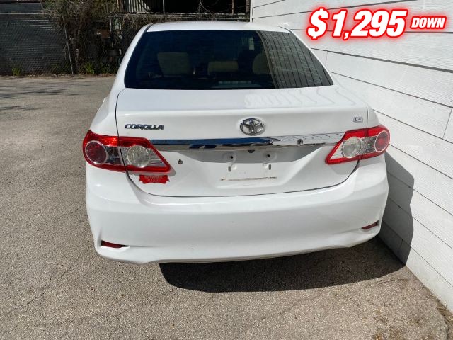 Toyota Corolla Vehicle Image 04
