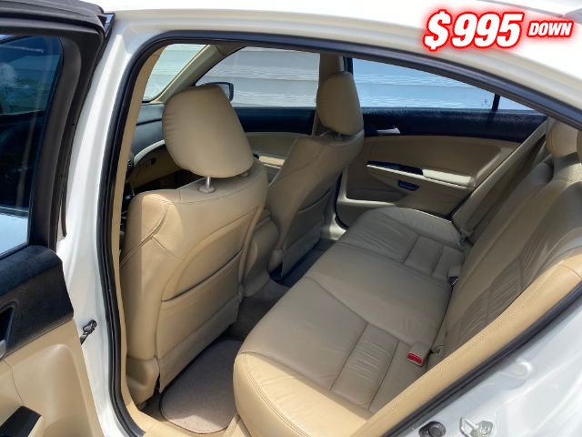 Honda Accord Sedan Vehicle Image 06