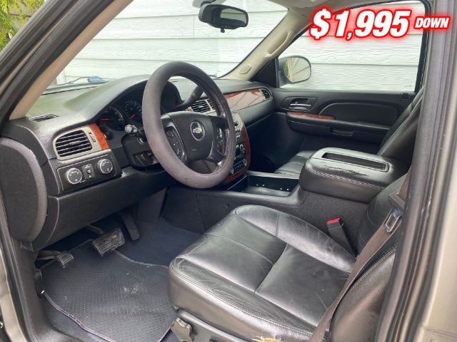 Chevrolet Tahoe Vehicle Image 05