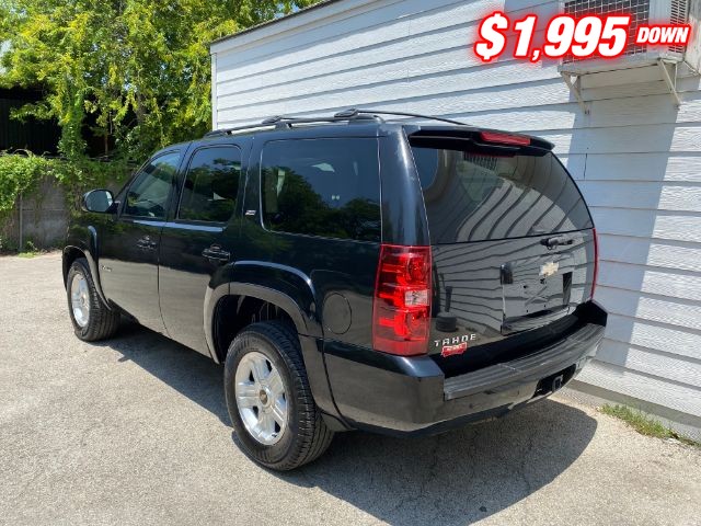 Chevrolet Tahoe Vehicle Image 03