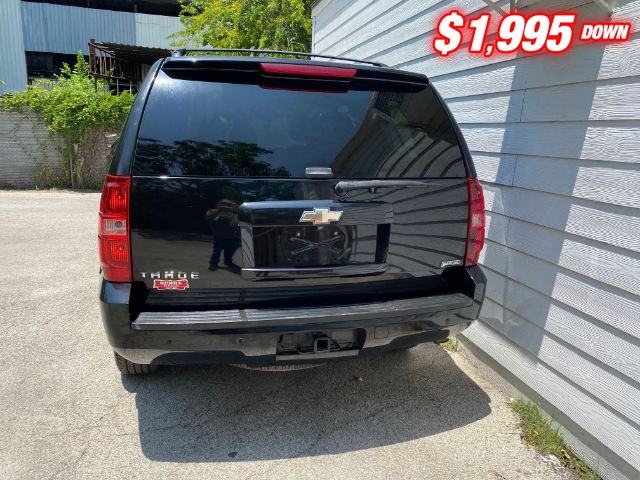 Chevrolet Tahoe Vehicle Image 04