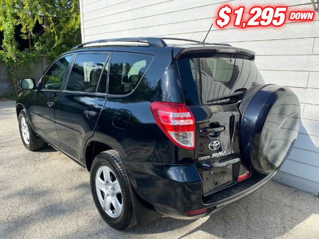 Toyota RAV4 Vehicle Image 03