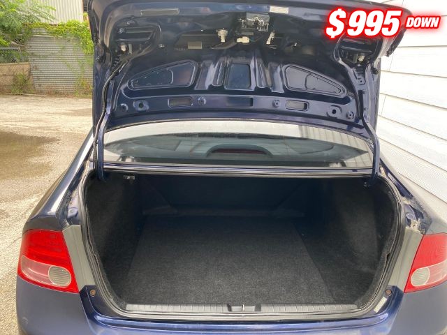 Honda Civic Sedan Vehicle Image 07
