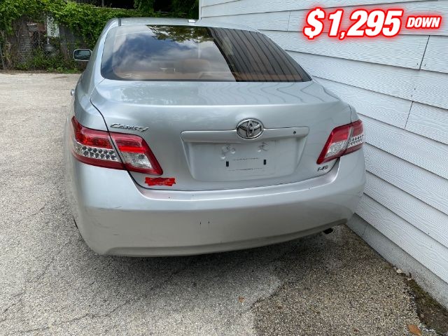 Toyota Camry Vehicle Image 04