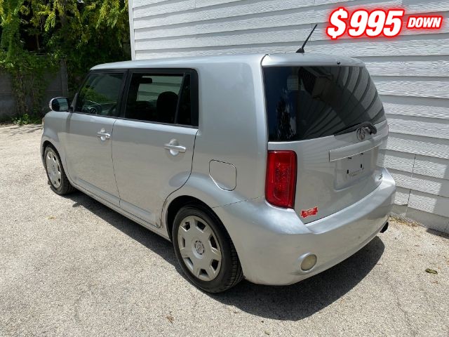 Scion xB Vehicle Image 03