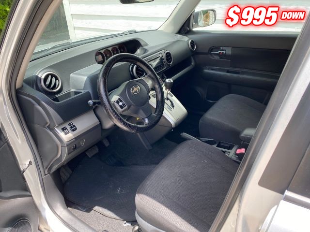 Scion xB Vehicle Image 05