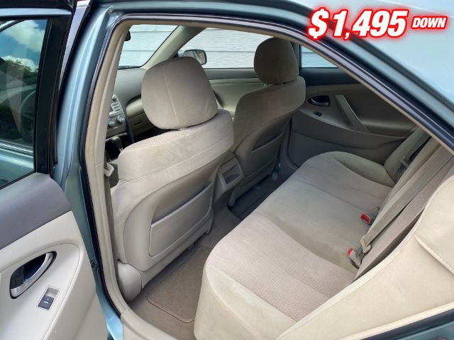 Toyota Camry Vehicle Image 06
