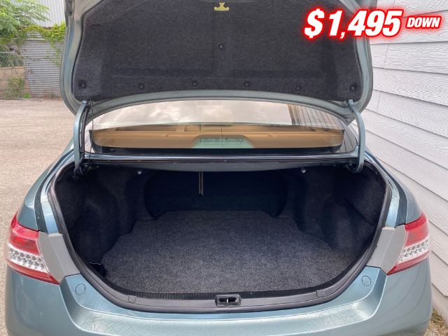 Toyota Camry Vehicle Image 07