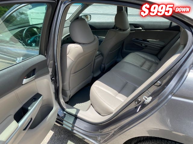 Honda Accord Sedan Vehicle Image 06