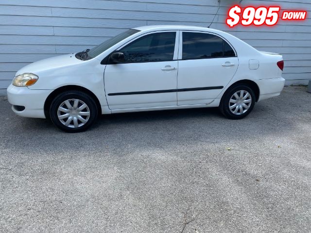 Toyota Corolla Vehicle Image 02