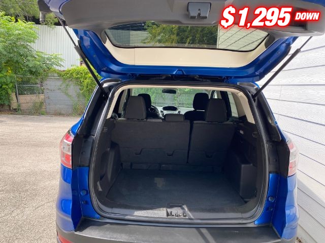 Ford Escape Vehicle Image 07