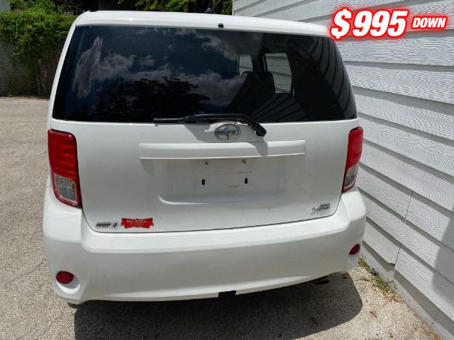 Scion xB Vehicle Image 04