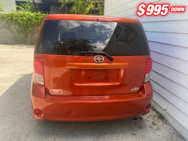 Scion xB Vehicle Image 04