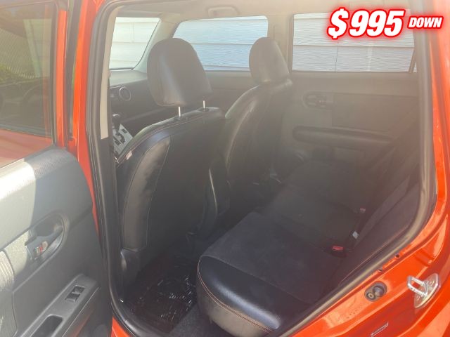 Scion xB Vehicle Image 06
