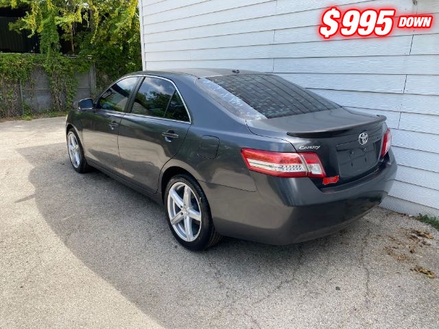Toyota Camry Vehicle Image 03