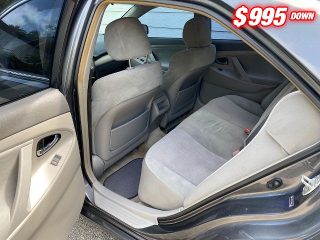 Toyota Camry Vehicle Image 06