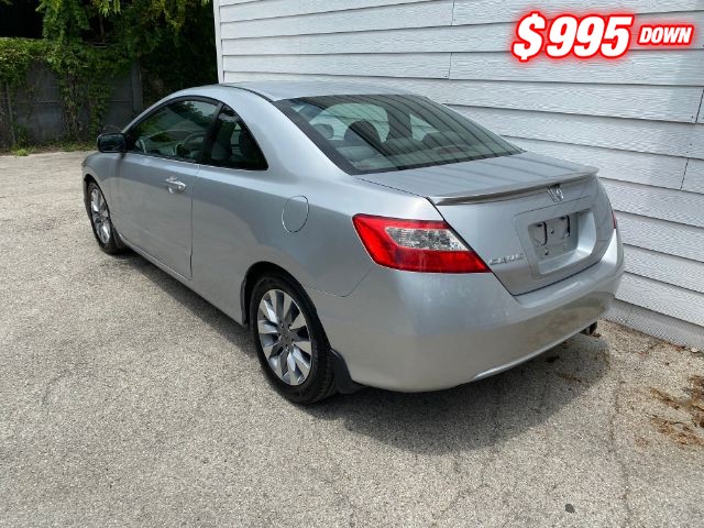 Honda Civic Coupe Vehicle Image 03