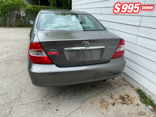 Toyota Camry Vehicle Image 03