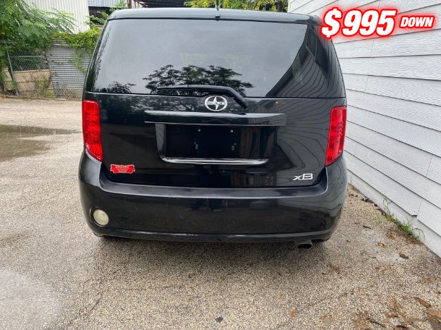 Scion xB Vehicle Image 04