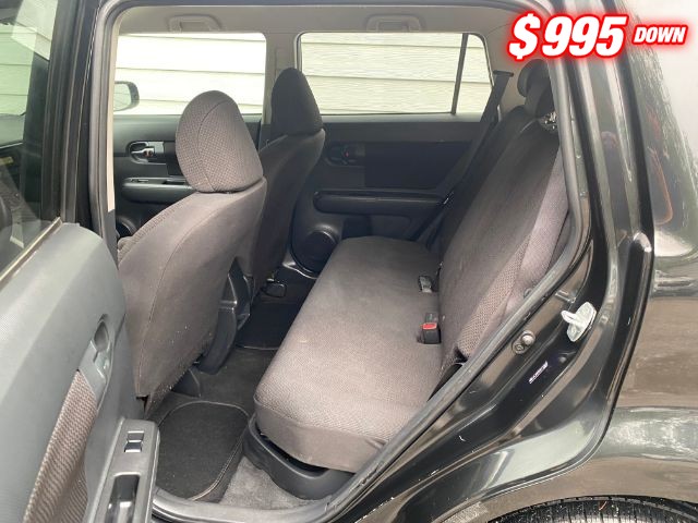 Scion xB Vehicle Image 06
