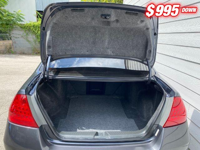 Honda Accord Sedan Vehicle Image 07