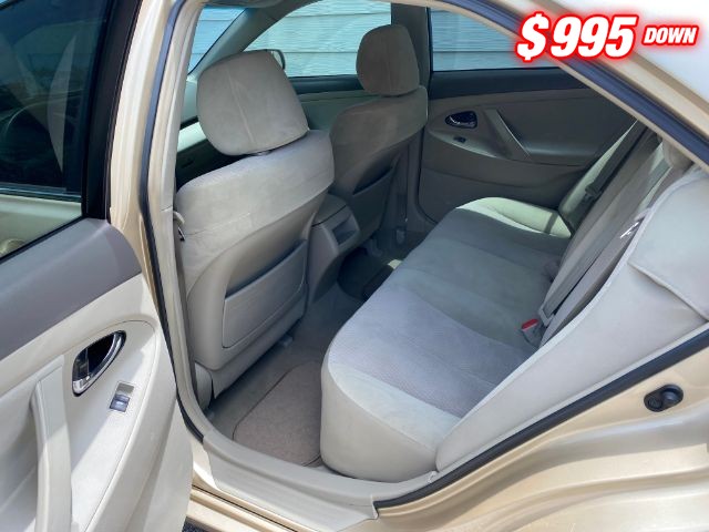 Toyota Camry Vehicle Image 06