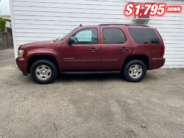 Chevrolet Tahoe Vehicle Image 02
