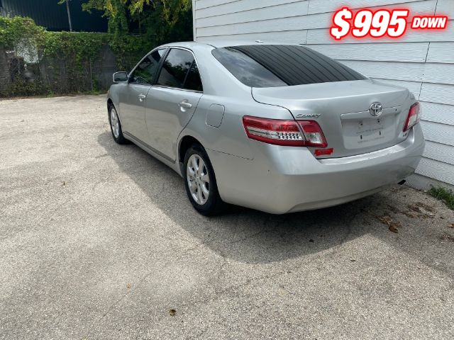 Toyota Camry Vehicle Image 03