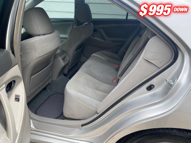 Toyota Camry Vehicle Image 06