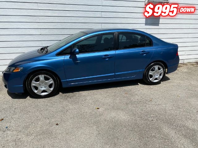 Honda Civic Sedan Vehicle Image 02