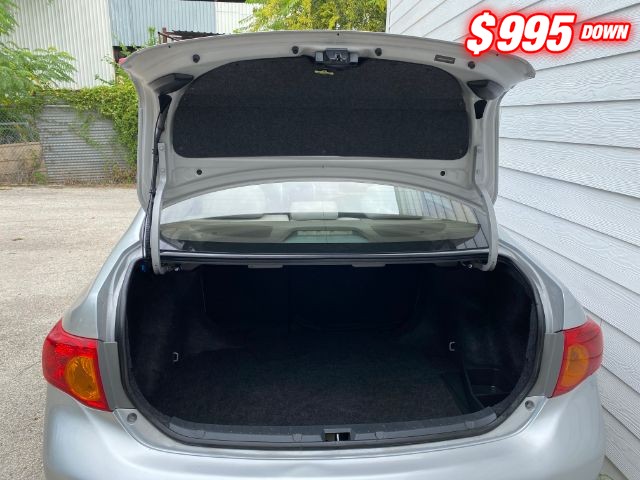 Toyota Corolla Vehicle Image 07