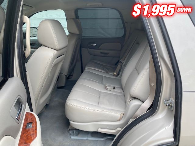 Chevrolet Tahoe Vehicle Image 06