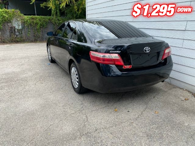 Toyota Camry Vehicle Image 03