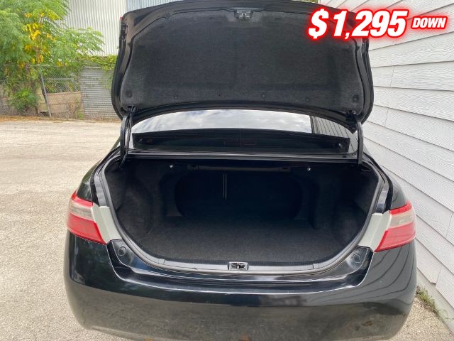 Toyota Camry Vehicle Image 07
